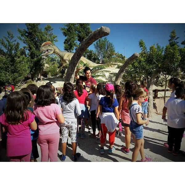 Dinosauria Park, Ψάχνεις για Παιδότοποι στην περιοχή Κοκκίνη Χάνι; Dinosauria Park στην περιοχή: Κοκκίνη Χάνι. Τηλέφωνο, χάρτης, οδηγίες.