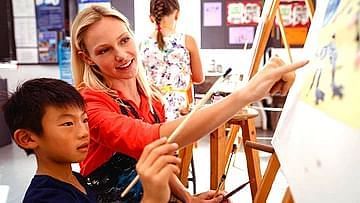 Βρες φροντιστήρια σχεδίου για μαθήματα σε γραμμικό σχέδιο, ελεύθερο σχέδιο, μαθήματα για την προετοιμασία πανελληνίων εξετάσεων στην Ανωτάτη Σχολή Καλών Τεχνών